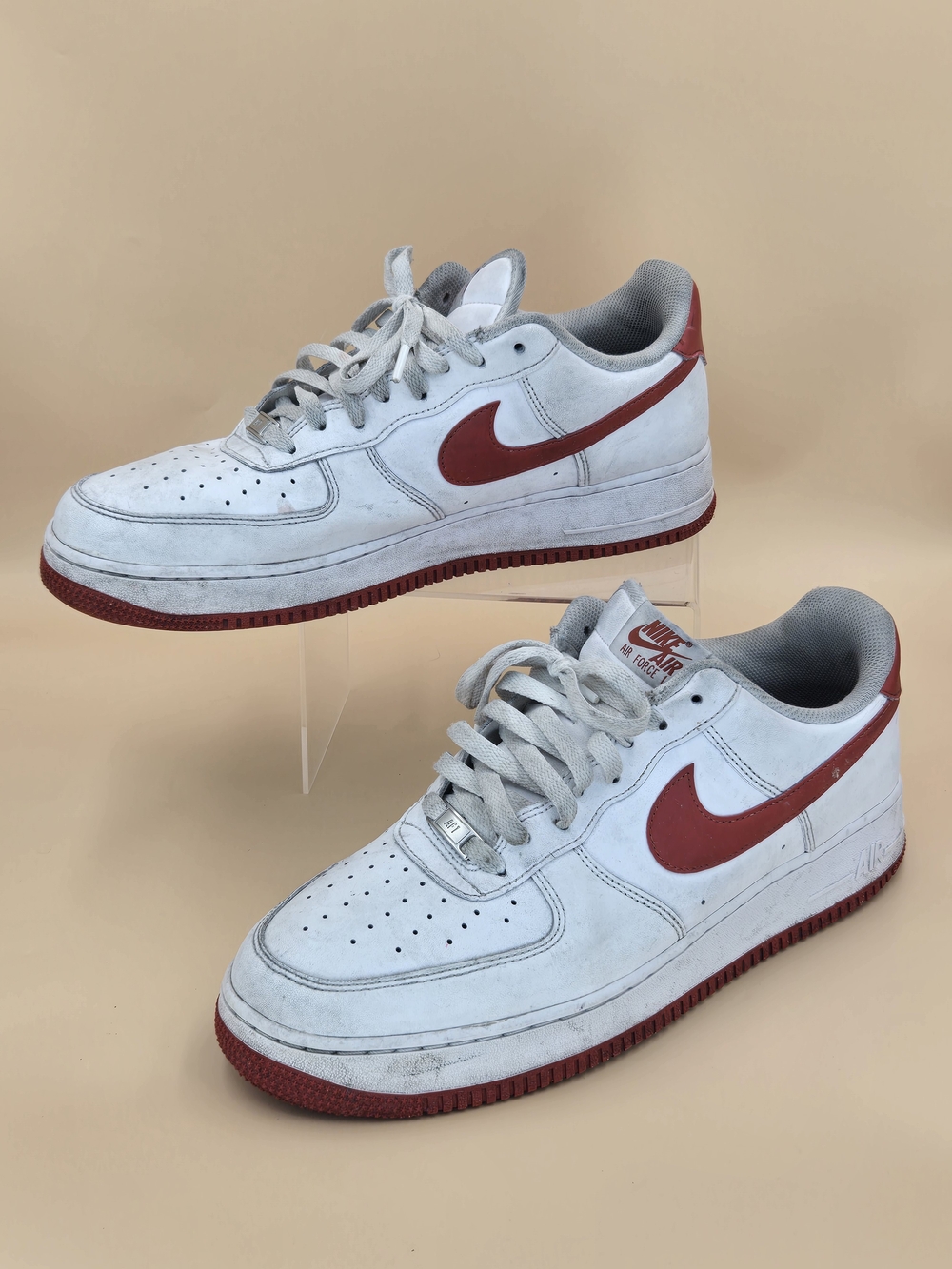 Nike Air Force 1 White & Red Low-Top Sneakers Men's Size 12 1/2 12.5 - Picture 2 of 13